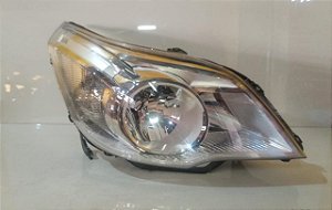 Farol Dianteiro Direito Chevrolet Montana 2009 A 2016