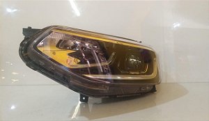 Farol Dianteiro L.E Chevrolet Tracker 2021 a 2024 C/ Detalhe