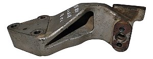 Suporte Dianteiro Direito Do Motor Mwm Constellation 13.180