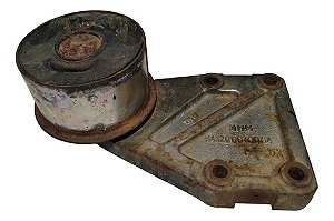 Suporte Traseiro Direito Do Motor Mwm Constellation 13.180