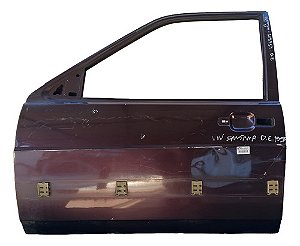 Porta Dianteira Esquerda Vw Santana 1993 (detalhe) Dianteira Esquerdo Vinho