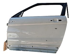 Porta Dianteira Esquerda Lr Evoque 2020 2021 A 2023 Detalhe Dianteira Esquerdo Branco