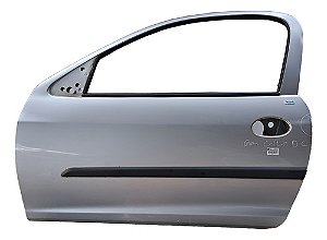 Porta Dianteira Esquerda Gm Celta 2000 A 2010 2p Detalhe Esquerdo Prata