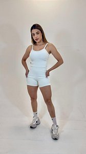 Macaquinho Feminino Fitness Com Bolso Off White Tecido Canelado Linha Paris curto ou meia coxa