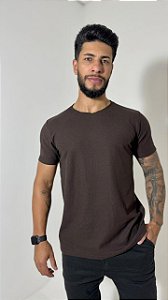 Camiseta Masculina Texturizada - Cor Marrom