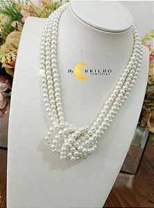 Colar (fecho lagosta com extensor) de pérolas shell com 3 voltas acabamento ródio branco (11307)