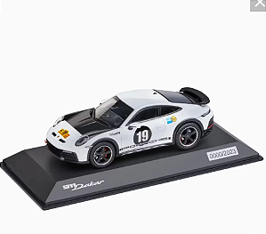 Porsche 911 Dakar (992) Rally 1971 Design
