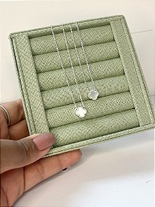 Colar Trevo Madrepérola