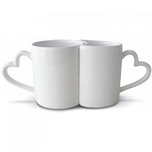 Dupla Caneca em Porcelana Branca e Alça de Coração