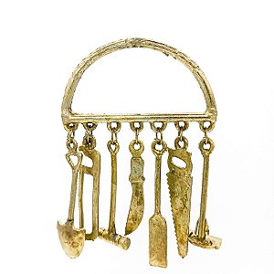 Mini Ferramenta Dourado De Ogum Deitado 10CM Para Assentamento
