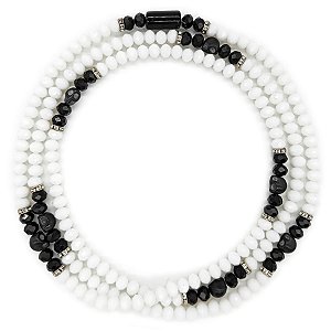 Guia Cristal C/ Entremeio de Strass e Caveira Preto/Branco/Marfim