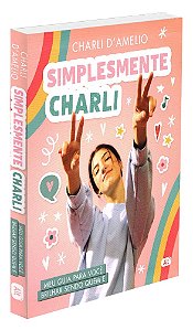 Simplesmente Charli