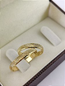 ALIANÇAS EM OURO 18K RETA
