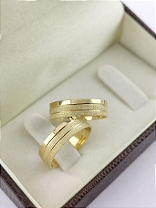 ALIANÇAS RETA DIAMANTADA EM OURO 18K