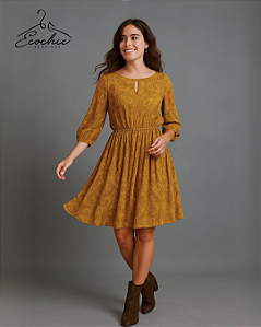 FARM – Vestido Estampa Pavão Mostarda | Tam. G