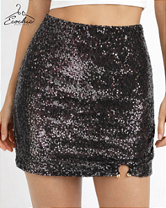 SAIA PRETA DE PAETÊS COM GANCHO