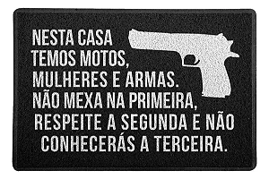 Capacho Motos, Mulheres e armas para Entrada - Desert Eagle - 40x60 cm - Vinil Preto - Beek