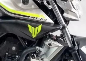 ADESIVO DA TOMADA DE AR DIREITA DA MT-03 2018 ORIGINAL YAMAHA