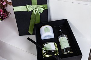 Kit Presente "Linha Gourmand 01" 1 Vela Aromática Perfumadas 170g + Home Spray 250ml + Difusor 200ml + Caixa Cartonada