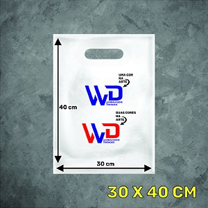 Sacola Plástica Alça Vazada - M2 30 X 40 cm - SUA MARCA