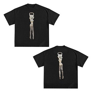 Camiseta Bottle Opener - Preto