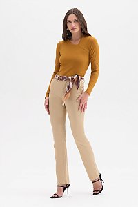 Calça Jeans Color Rubi Com Cinto Flor de Lis F22336