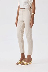 Calça Alfaiataria Flor de Lis F67685