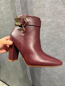 Bota Feminina Vizzano Cano Curto Salto Bloco Médio Bico Fino 3105105