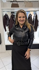 Jaqueta Feminina Moderna em Poliuretano