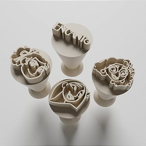 Kit 04 Carimbos para docinhos/brigadeiro - Encanto