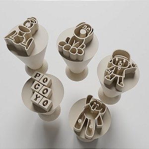 Kit com 05 Carimbos para docinhos/brigadeiro - Pocoyo