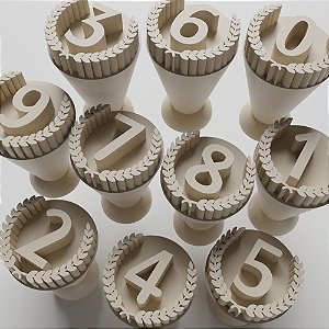 Kit com 10 Carimbos para docinhos/brigadeiro - Números com Ramo