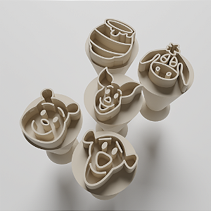 Kit com 05 Carimbos para docinhos/brigadeiro - Ursinho Pooh 2