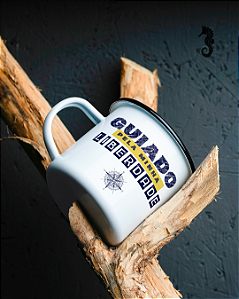 Caneca Esmaltada Retro Liberdade