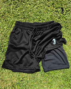 Short Titan 2 em 1 - Dryfit e Microfibra Preto