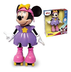 MINNIE PATINADORA