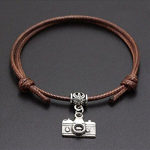 Pulseira Com Pingente De Câmera Maquina Fotográfica