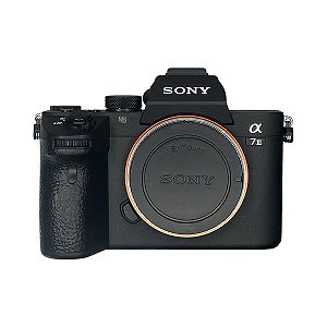 Câmera Sony Alpha A7III Mirrorless Seminova
