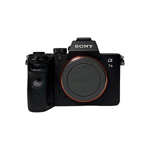 Câmera Sony Alpha A7III Mirrorless Seminova