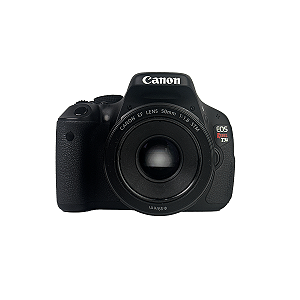 Câmera Seminova Canon T3i + Lente 50mm f1/8 II + Acessórios