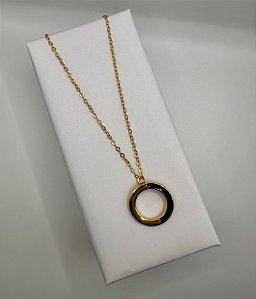 Colar com pingente círculo mezzo