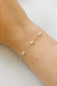 Pulseira Beatrice com mini pérolas