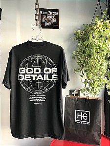 Camiseta Oversized - God of Details G.O.D