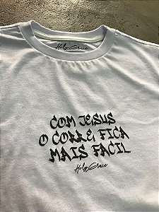 Camiseta streetwear | Com JESUS o corre fica mais facil