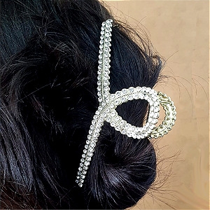 Piranha dourada com strass