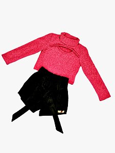CONJUNTO MEIA ESTAÇÃO BLUSINHA + SAIA COURINO