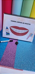 ESCOVANDO OS DENTES