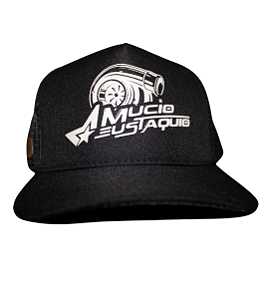 Boné Múcio Eustáquio