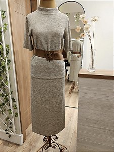 Conjunto malha midi cinza claro