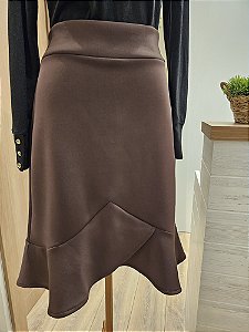 Saia midi com babado